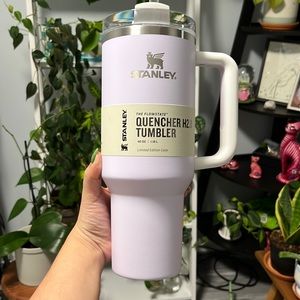 Stanley Wisteria 40oz Quencher H2.0 Tumbler